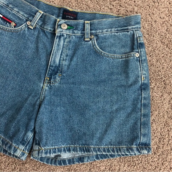 Tommy Hilfiger Tommy Jeans Denim Shorts Womens 7 - Picture 2 of 10